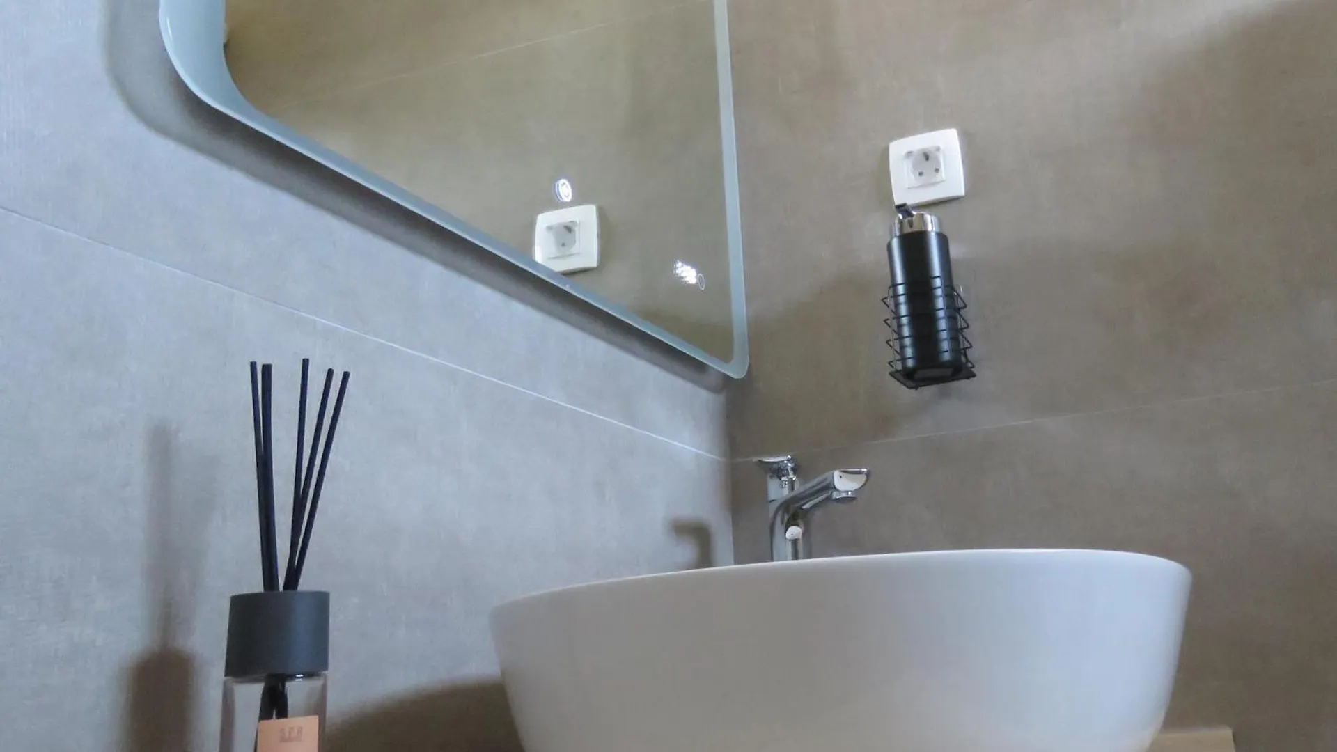 Appartamento Duplex House Angela With Private Heated Pool Privlaka